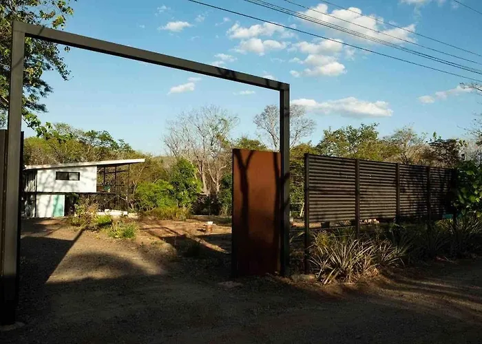 Casa Del Oeste, Playa Avellanas Beach House