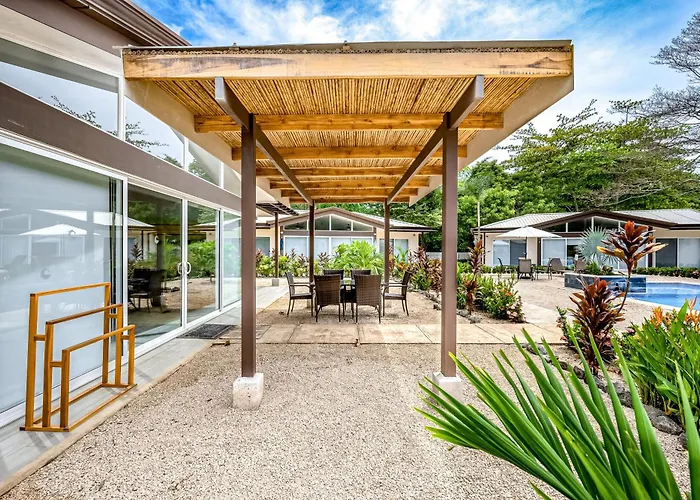 Avellanas Beach Condo: Saltwater Pool Access!